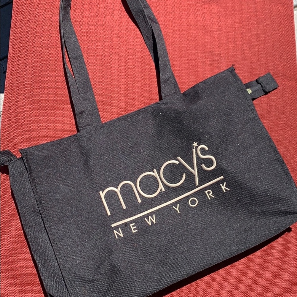 Macy’s shopping bag